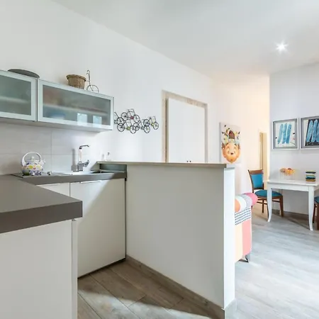 Deluxe Muse Apartment *