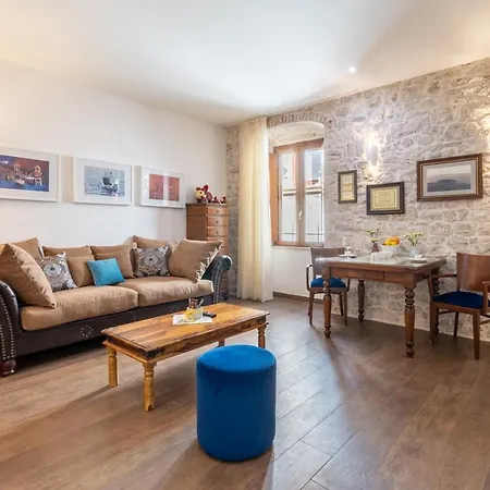 Deluxe Muse Apartment *